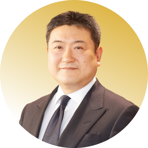 荒張 健 氏